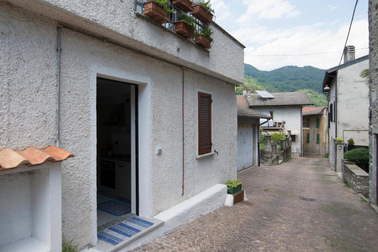 Casa Vacanze Linda Gera Lario Exterior foto